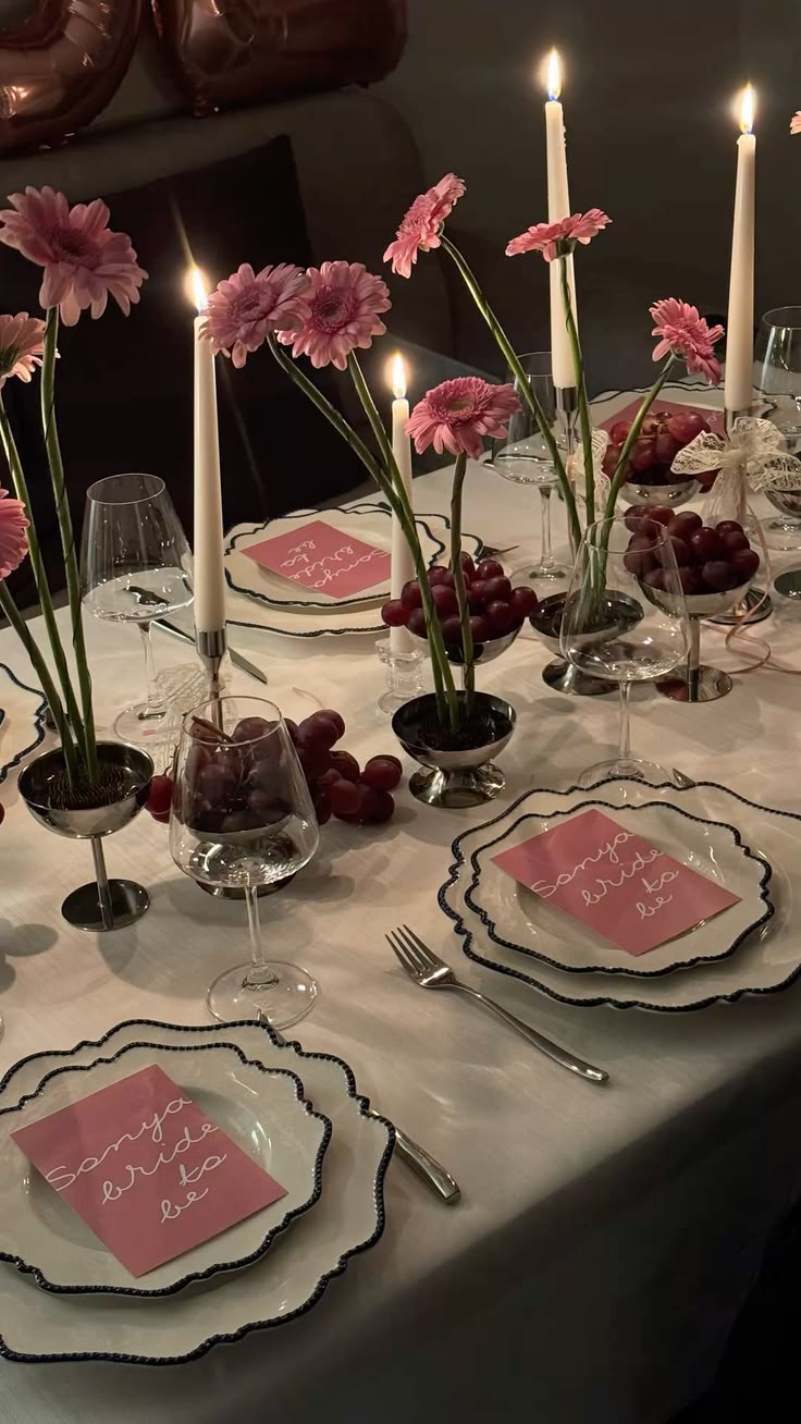 Bachelorette dinner table in black and white
